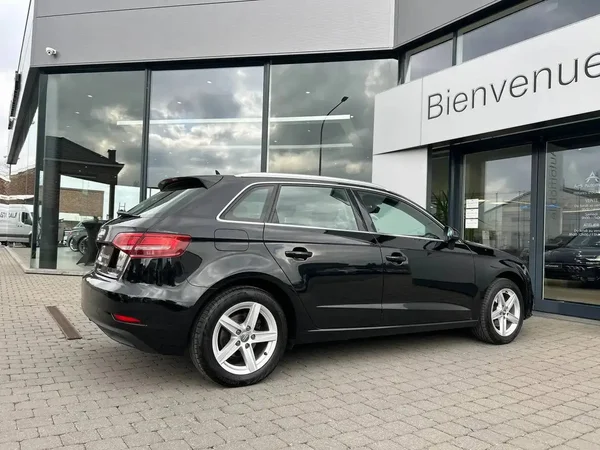 Audi A3 (2019) — foto 8 van 18