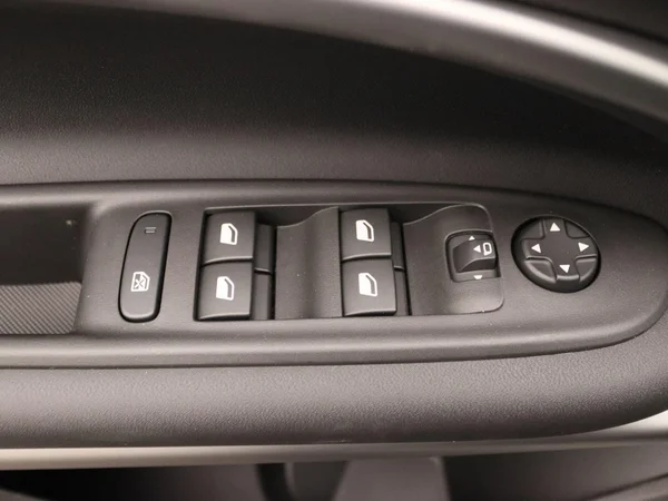 Jeep Avenger (2025) — foto 15 van 25