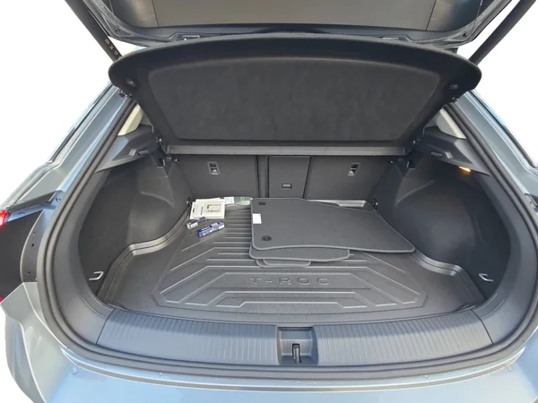 VOLKSWAGEN T-Roc (2025) — foto 14 van 24