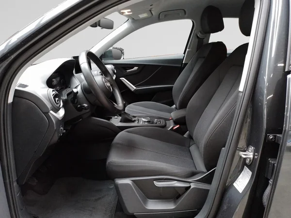 AUDI Q2 (2023) — foto 2 van 21