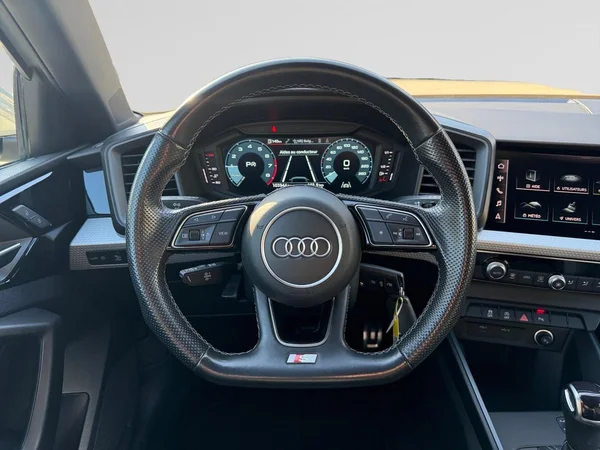 AUDI A1 Sportback (2023) — foto 13 van 16