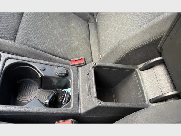 Volkswagen Golf VIII (2020) — foto 19 van 27