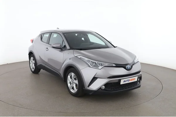 Toyota C-HR (2019) — foto 14 van 16