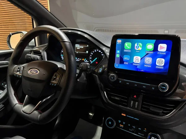 Ford Fiesta (2019) — foto 7 van 24