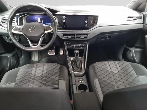 VOLKSWAGEN Taigo (2022) — foto 2 van 23