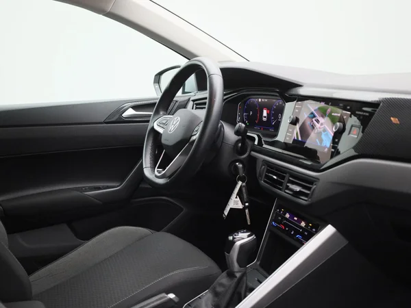 Volkswagen Polo (2022) — foto 25 van 38
