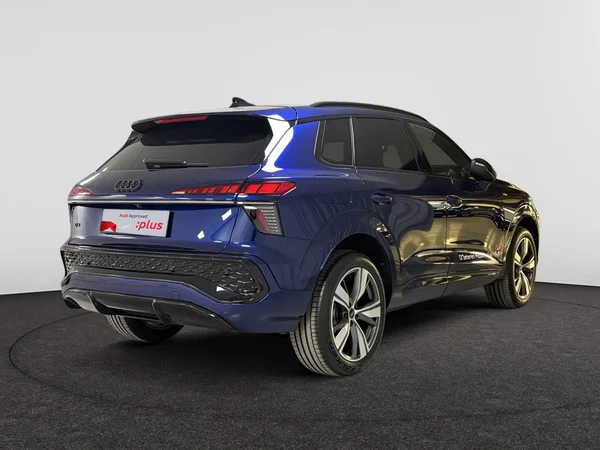 AUDI Q3 SUV (2025) — foto 8 van 15