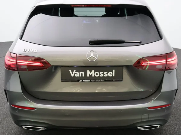 Mercedes-Benz B-Klasse (2023) — foto 19 van 32