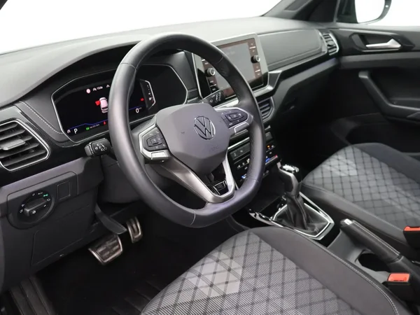Volkswagen T-Cross (2025) — foto 28 van 29