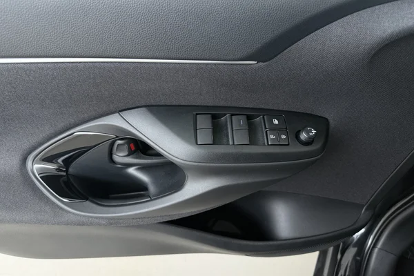 Toyota Yaris Cross Hybrid (HEV) (2025) — foto 8 van 16