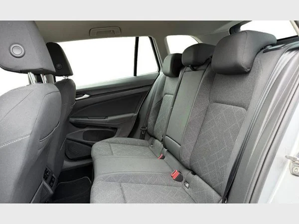 Volkswagen Golf Variant VIII (2022) — foto 3 van 27