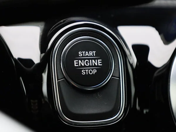 Mercedes-Benz CLA (2022) — foto 16 van 52