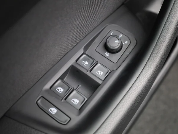 Volkswagen Passat (2023) — foto 24 van 42