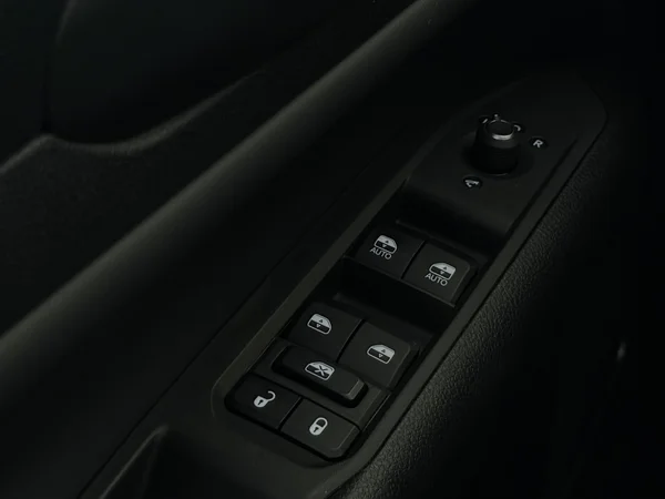 JEEP Compass (2024) — foto 20 van 29