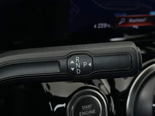 MERCEDES GLA 250 (2022) — foto 4 van 34