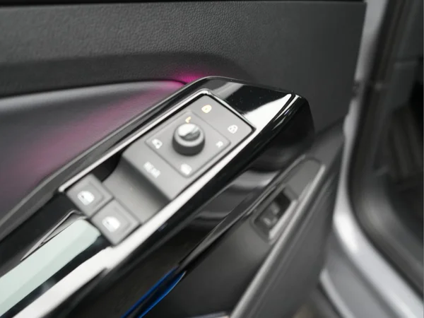 VOLKSWAGEN ID.4 (2026) — foto 2 van 30