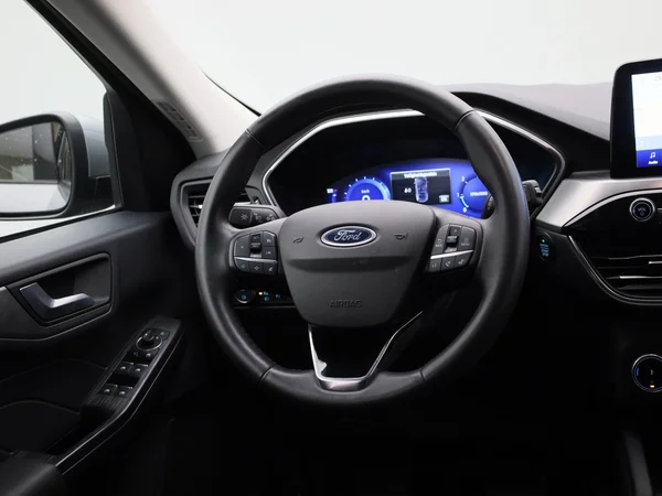 Ford Kuga (2023) — foto 31 van 31