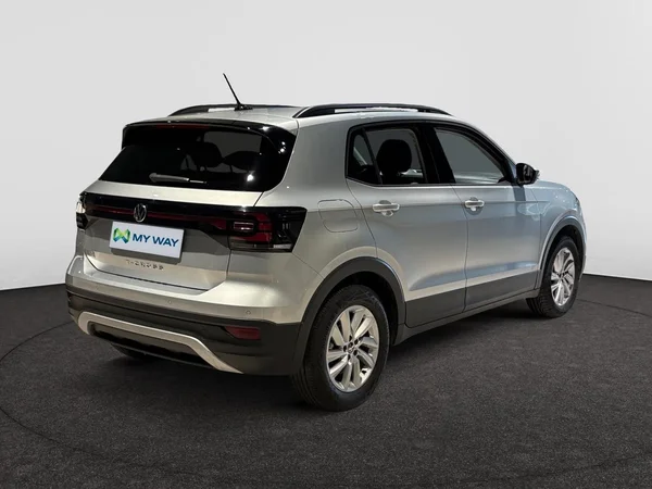 VOLKSWAGEN T-Cross (2024) — foto 13 van 18