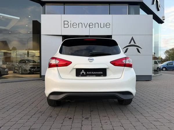 Nissan Pulsar (2017) — foto 16 van 20