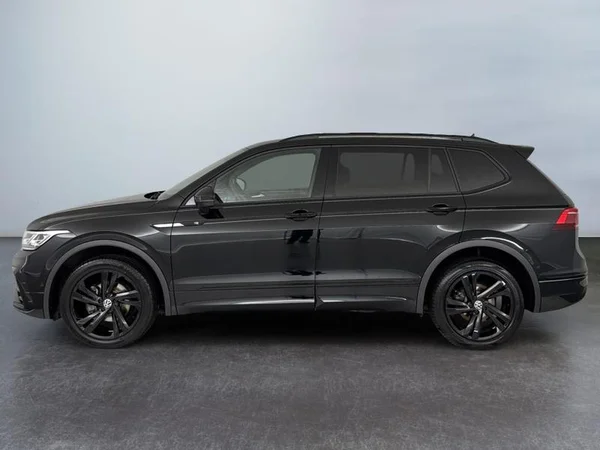 VOLKSWAGEN Tiguan Allspace (2023) — foto 38 van 42