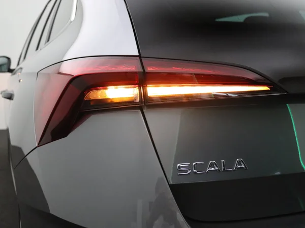 SKODA Scala (2025) — foto 2 van 14