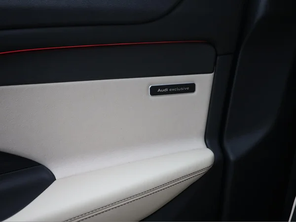 AUDI A6 Avant e-hybrid (PHEV) (2026) — foto 21 van 29