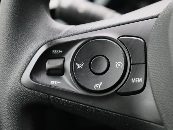 Opel Corsa (2022) — foto 10 van 40