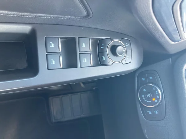 FORD Focus Active (2024) — foto 2 van 25