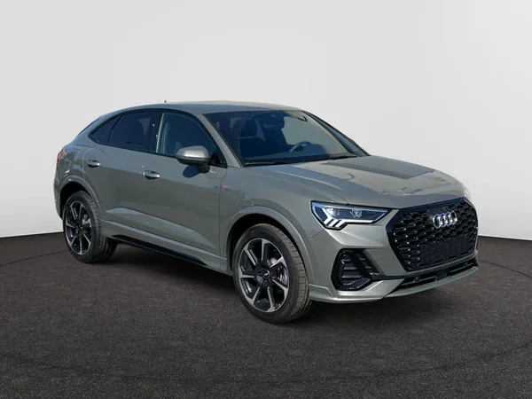 AUDI Q3 Sportback (2025) — foto 16 van 21