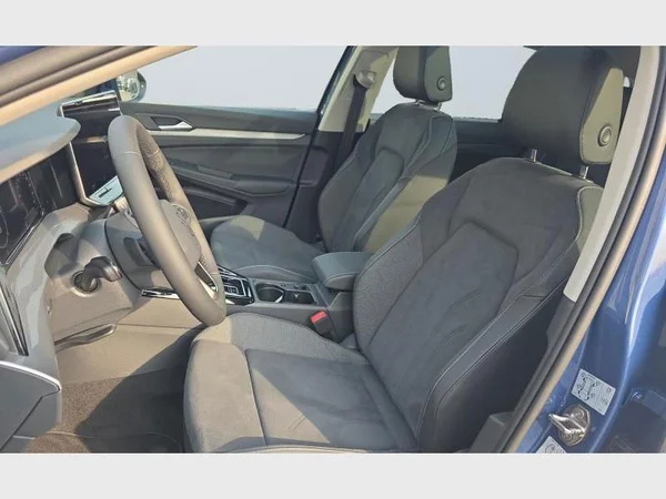 Volkswagen Golf VII SW (2026) — foto 2 van 24