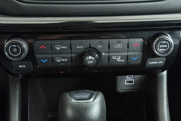 Jeep Compass (2025) — foto 14 van 33