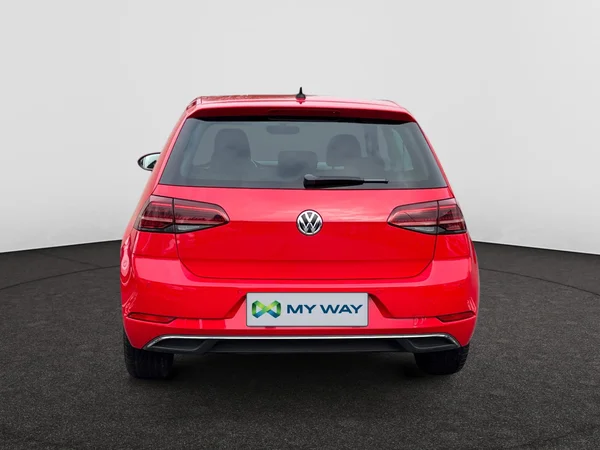 VOLKSWAGEN Golf VII (2017) — foto 18 van 21