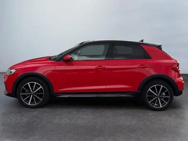 AUDI A1 Citycarver (2021) — foto 21 van 23