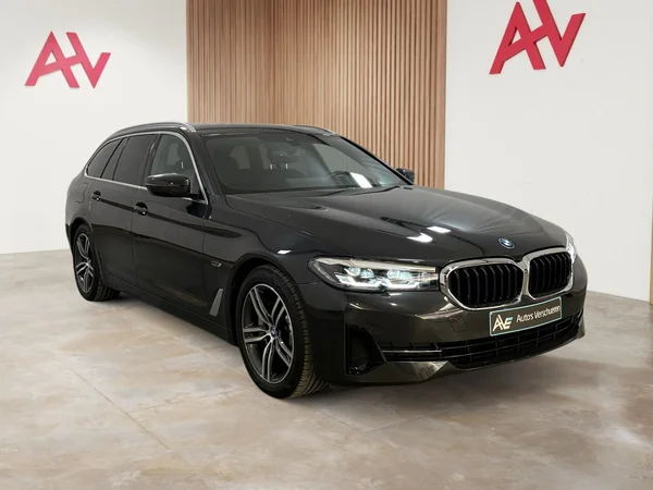 BMW 530 (2022) — foto 12 van 30