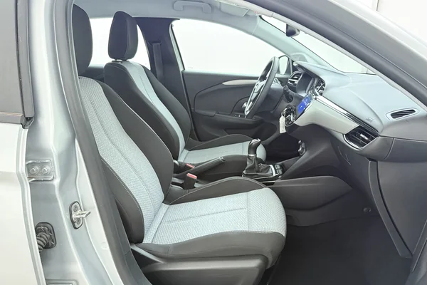 Opel Corsa (2024) — foto 16 van 18