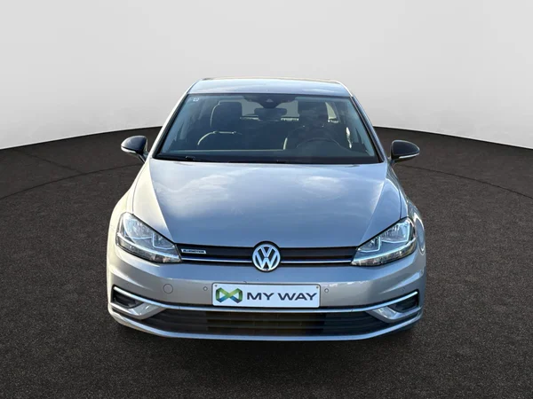 VOLKSWAGEN Golf VII (2020) — foto 13 van 20