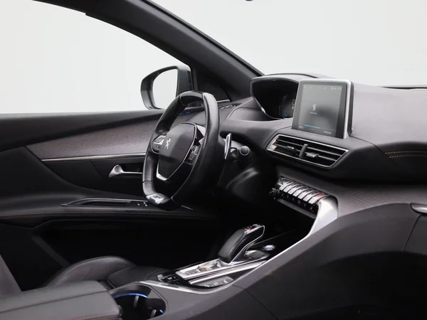 Peugeot 3008 (2020) — foto 32 van 49