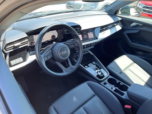 AUDI A3 Sportback (2025) — foto 20 van 21