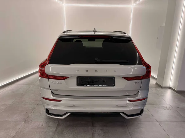 Volvo XC60 (2024) — foto 17 van 20