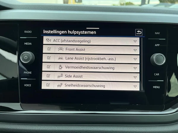 VOLKSWAGEN Taigo (2025) — foto 6 van 21
