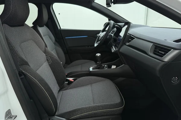 Renault Captur (2025) — foto 14 van 16