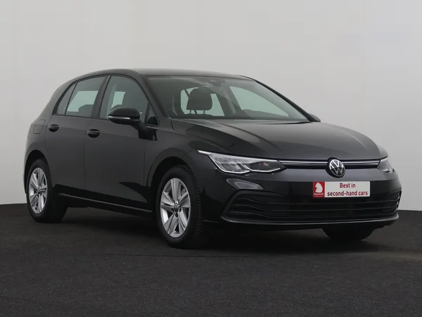 VOLKSWAGEN Golf (2024) — foto 23 van 28