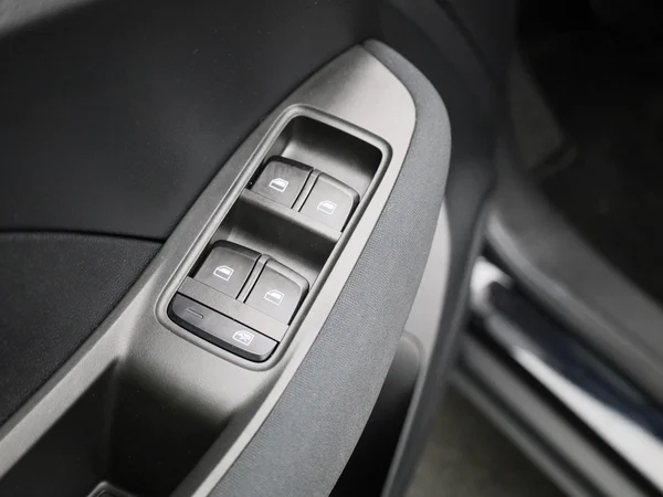 MG ZS EV (2021) — foto 20 van 35