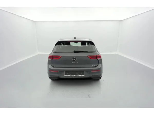VOLKSWAGEN Golf VIII (2024) — foto 33 van 36