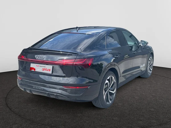 AUDI Q8 e-tron Sportback (2025) — foto 4 van 21