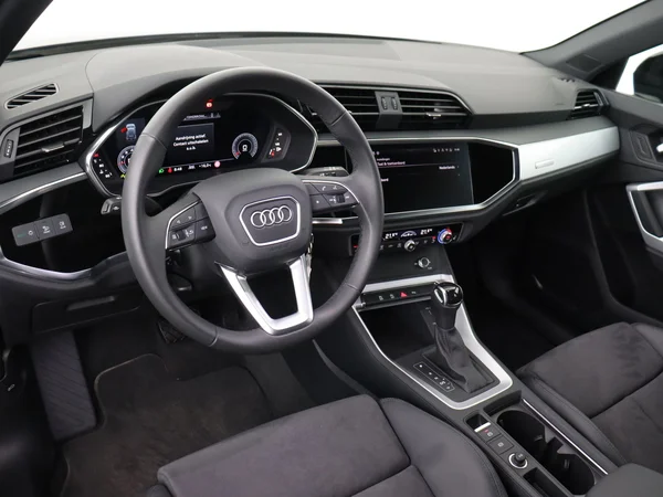 AUDI Q3 (2025) — foto 18 van 19