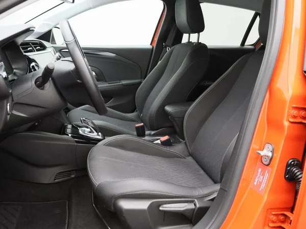 Opel Corsa-e (2022) — foto 4 van 37