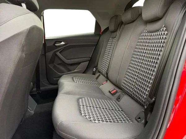 AUDI A1 Citycarver (2021) — foto 6 van 23