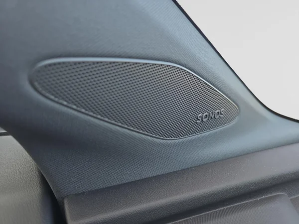AUDI Q4 e-tron (2025) — foto 3 van 21