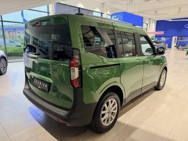 Ford Tourneo Courier (2026) — foto 8 van 12